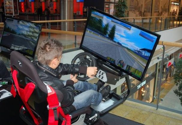 Racing simulátor – prenájom atrakcie