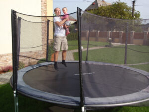 Trampolína 430 cm – prenájom atrakcie